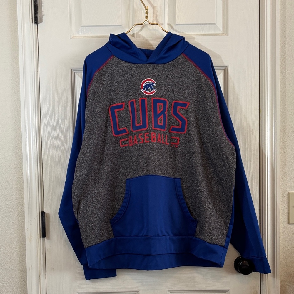 Fanatics Gray and Blue Cubs Baseball Sweater